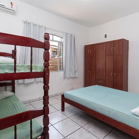 דירות בומבינאס Residencial Ipe Amarelo מראה חיצוני תמונה