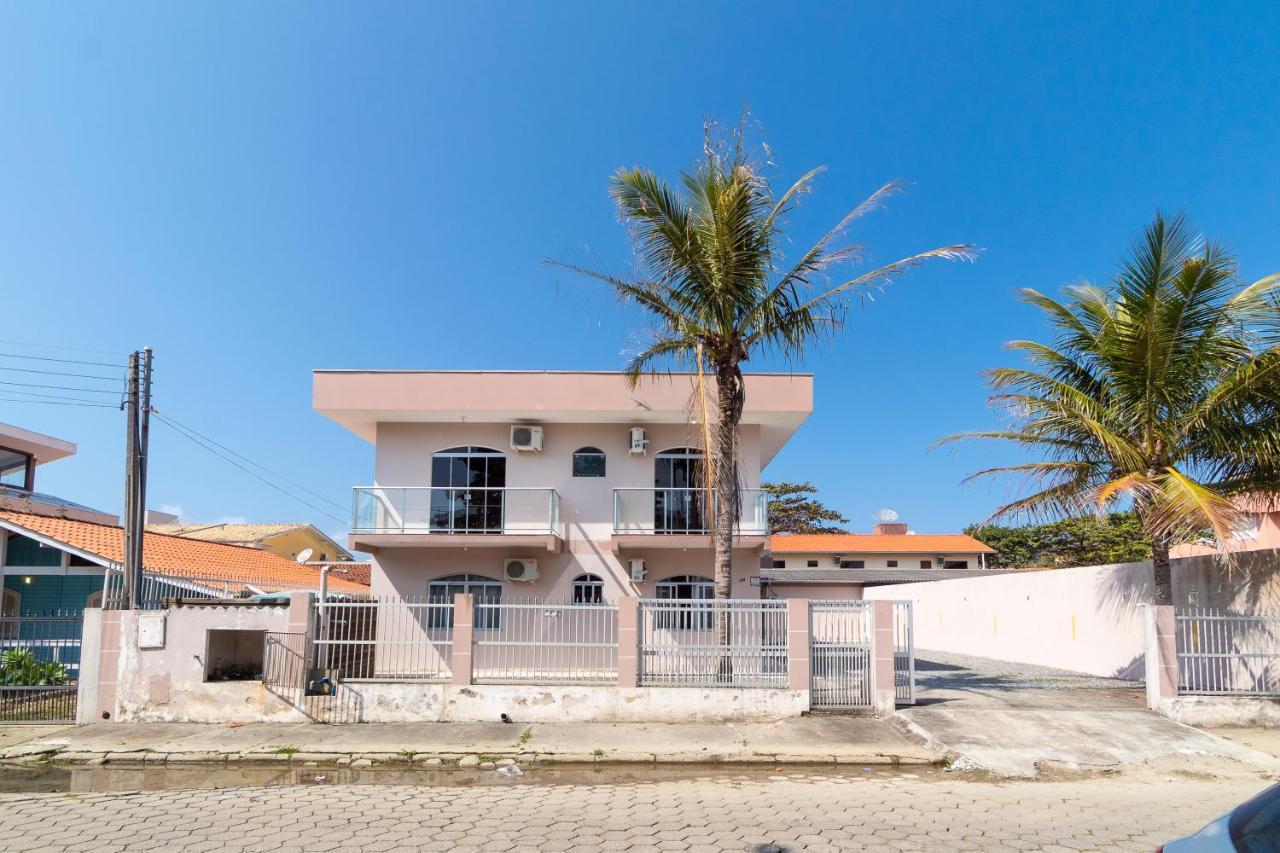 דירות בומבינאס Residencial Ipe Amarelo מראה חיצוני תמונה