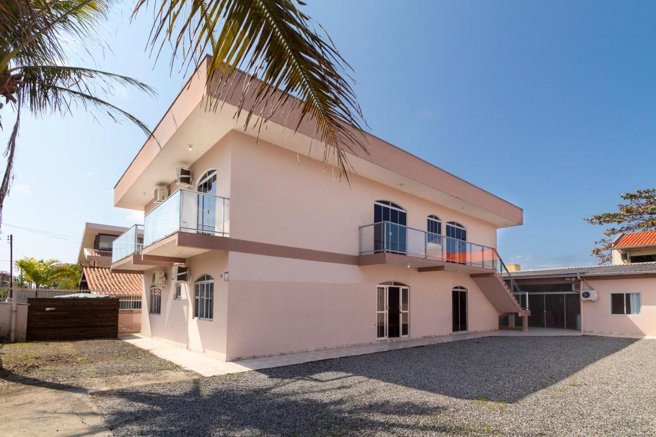 דירות בומבינאס Residencial Ipe Amarelo מראה חיצוני תמונה
