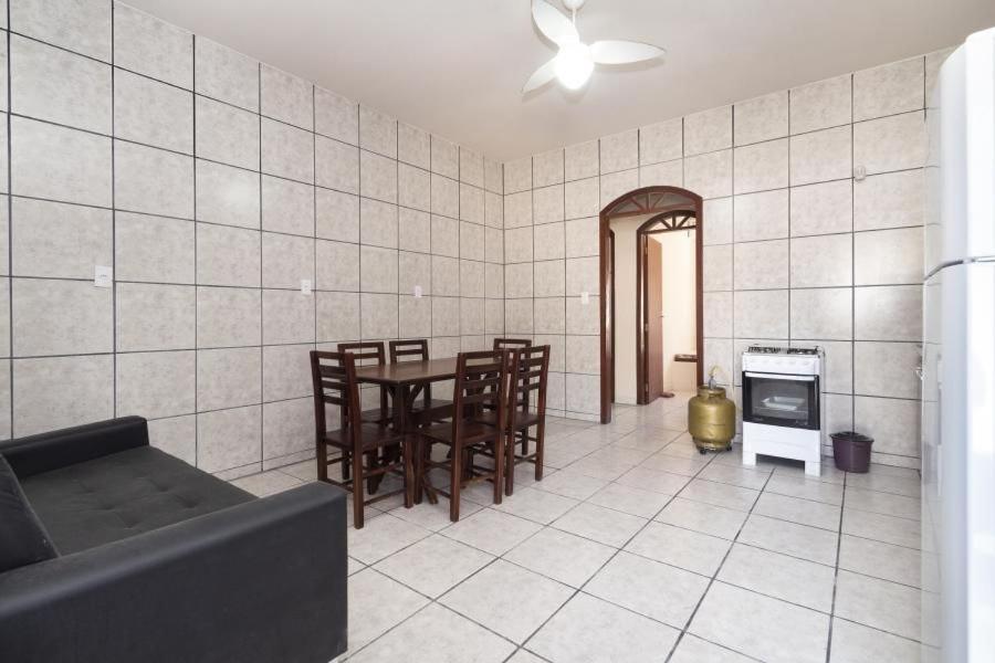 דירות בומבינאס Residencial Ipe Amarelo מראה חיצוני תמונה