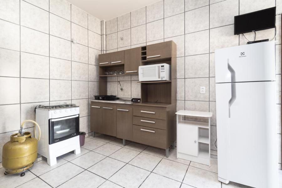 דירות בומבינאס Residencial Ipe Amarelo מראה חיצוני תמונה